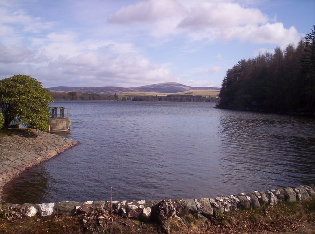 Loch of Lintrathen - geograph.org.uk - 158305