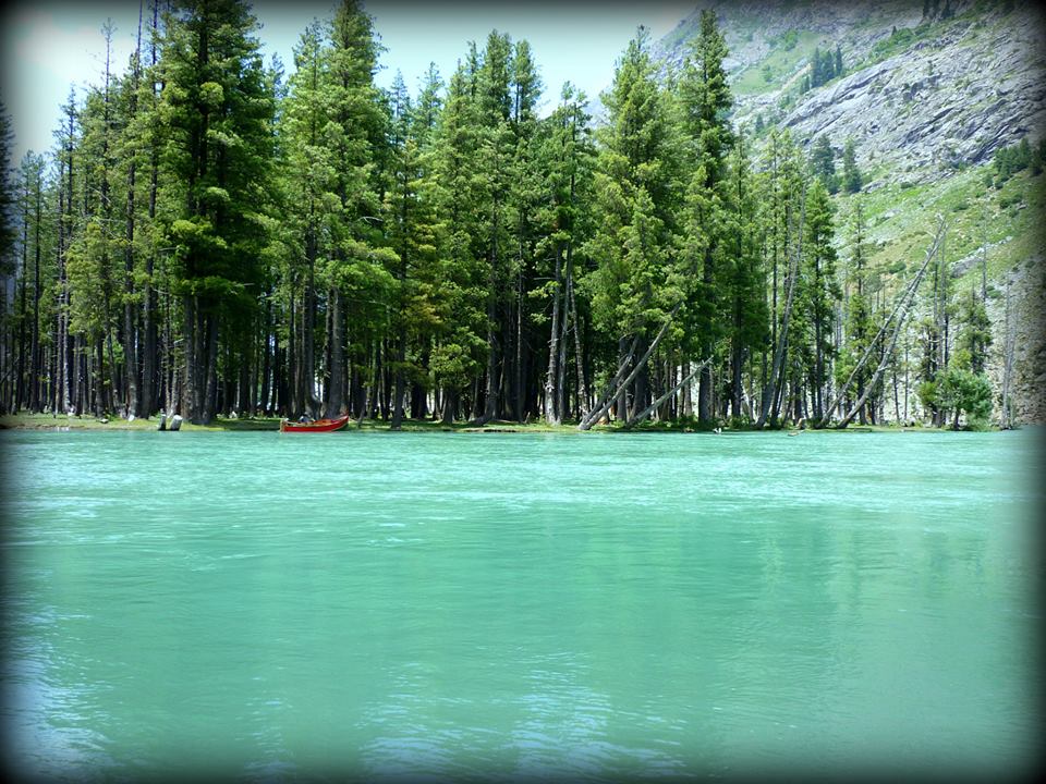 Lake 4. Mahodand Lake.