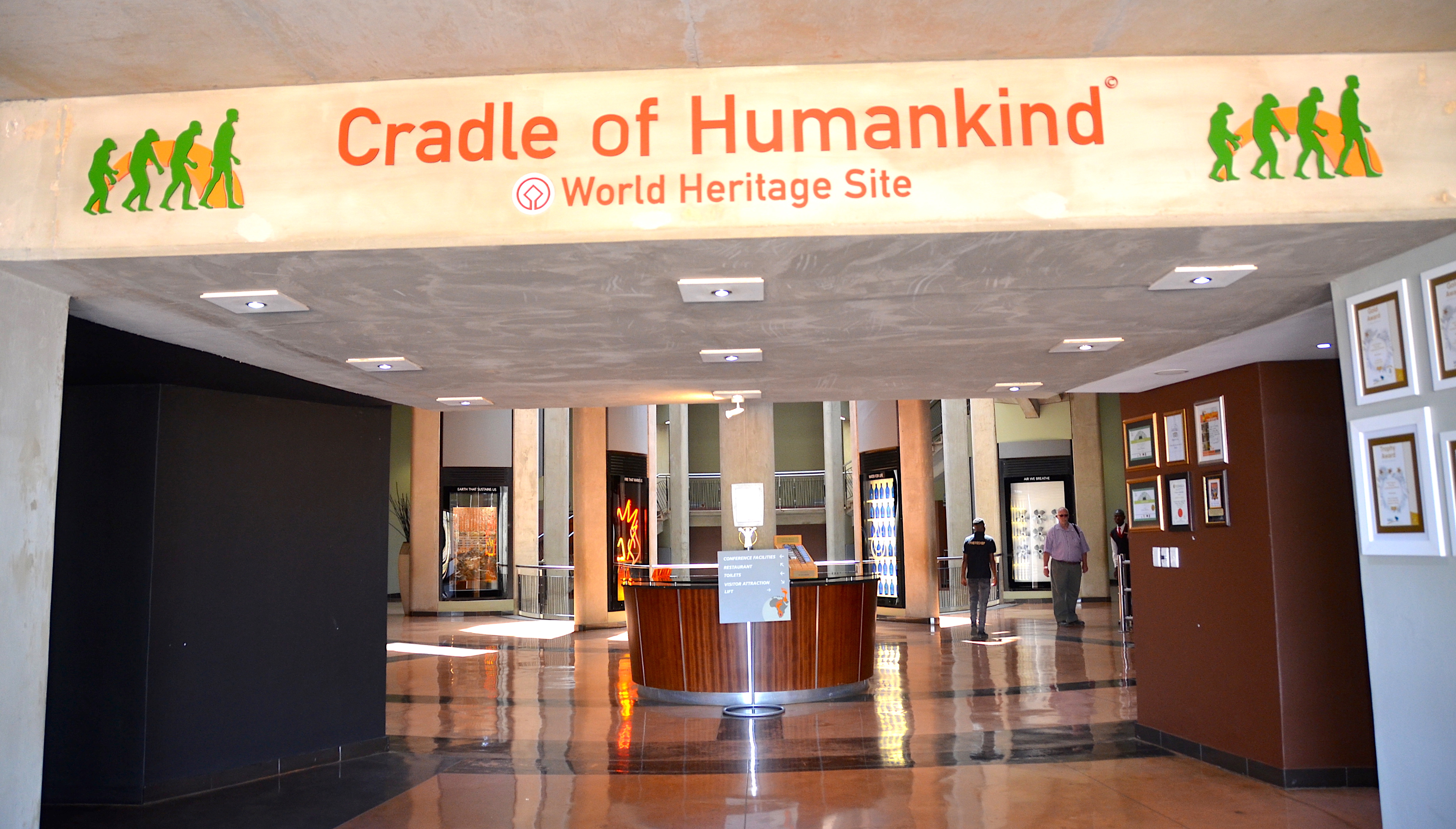 Datei Maropeng Visitor Centre Cradle Of Humankind South