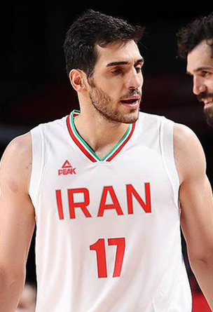 <span class="mw-page-title-main">Navid Rezaeifar</span> Iranian professional basketball player