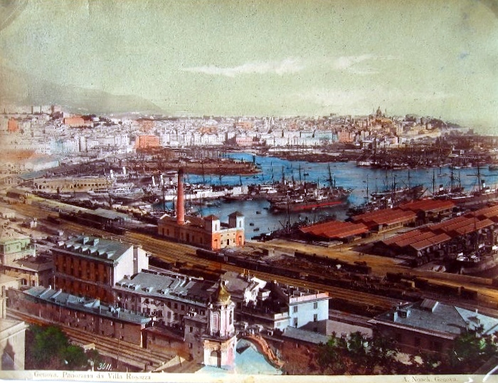 Vue sur les hangars du port de Gènes début 1900.
