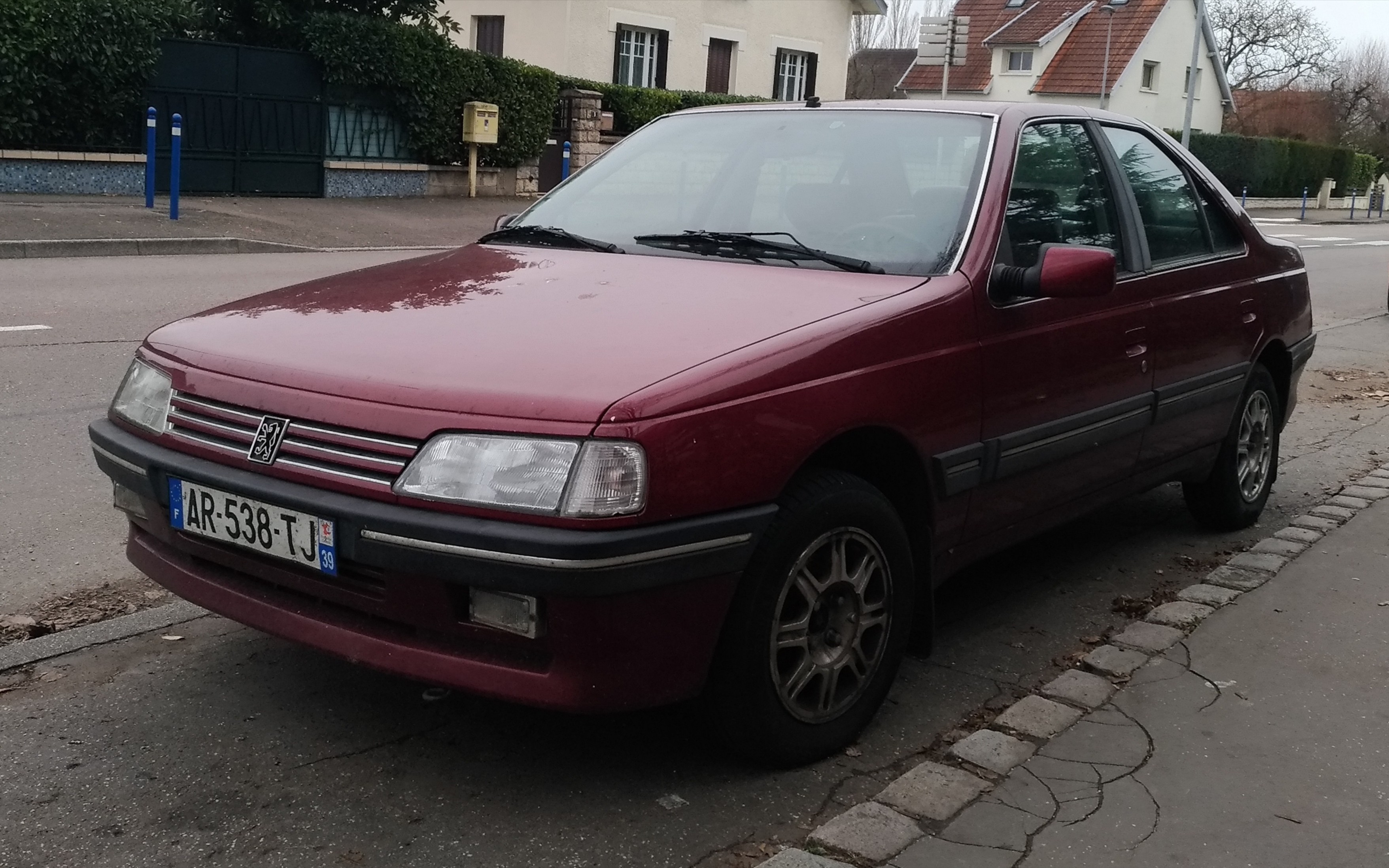 File:Peugeot 405 (33205115928).jpg - Wikimedia Commons