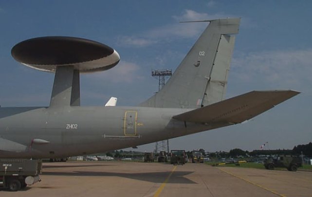 File:Sentry 8 Sqn.jpg