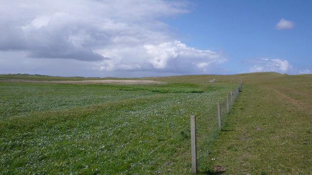 File:Wet and Dry on Bhalaigh - geograph.org.uk - 843105.jpg