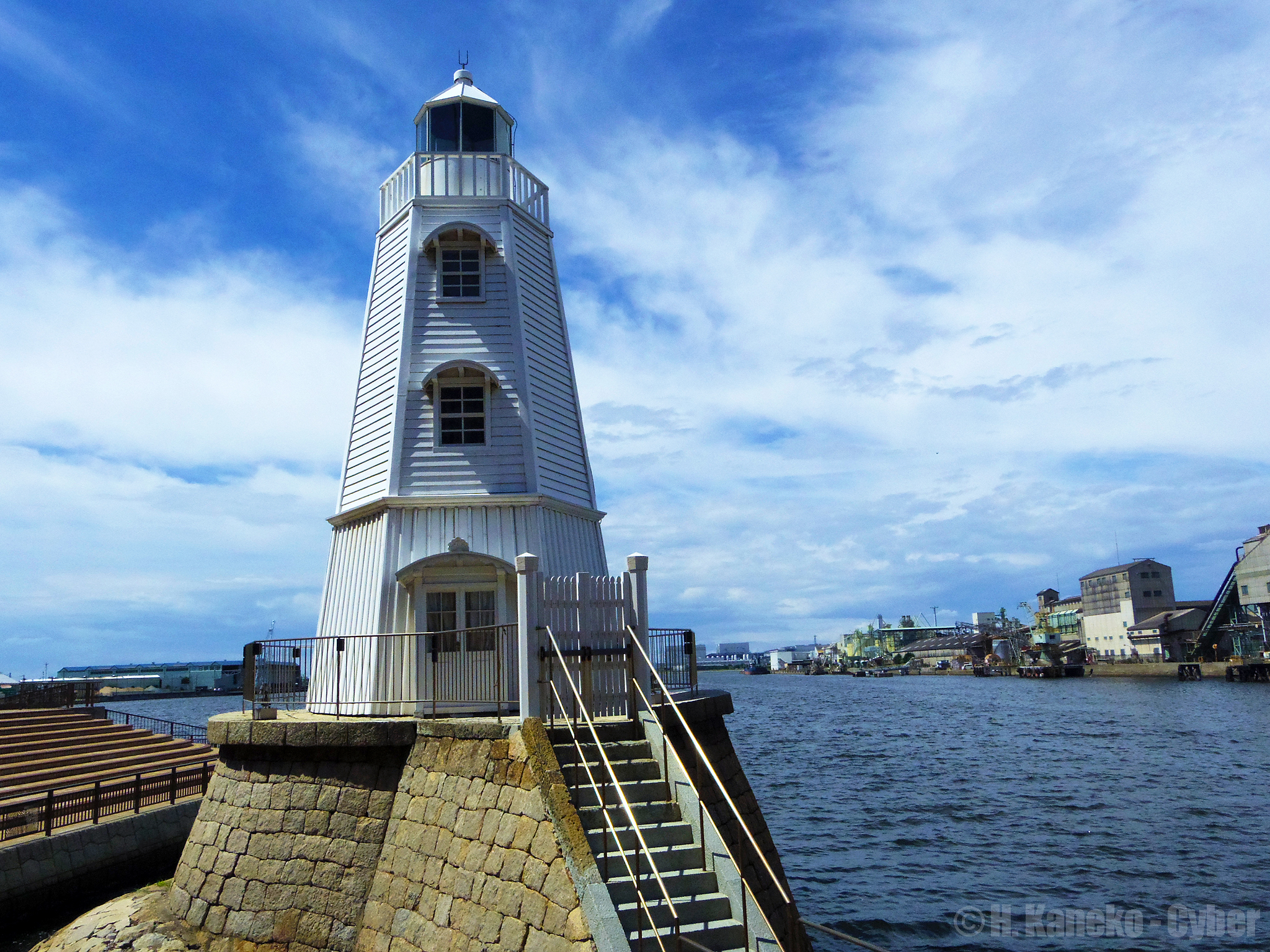 File 白亜の古き灯台 Sakai Old Lighthouse 09 Sep 12 Panoramio Jpg Wikimedia Commons