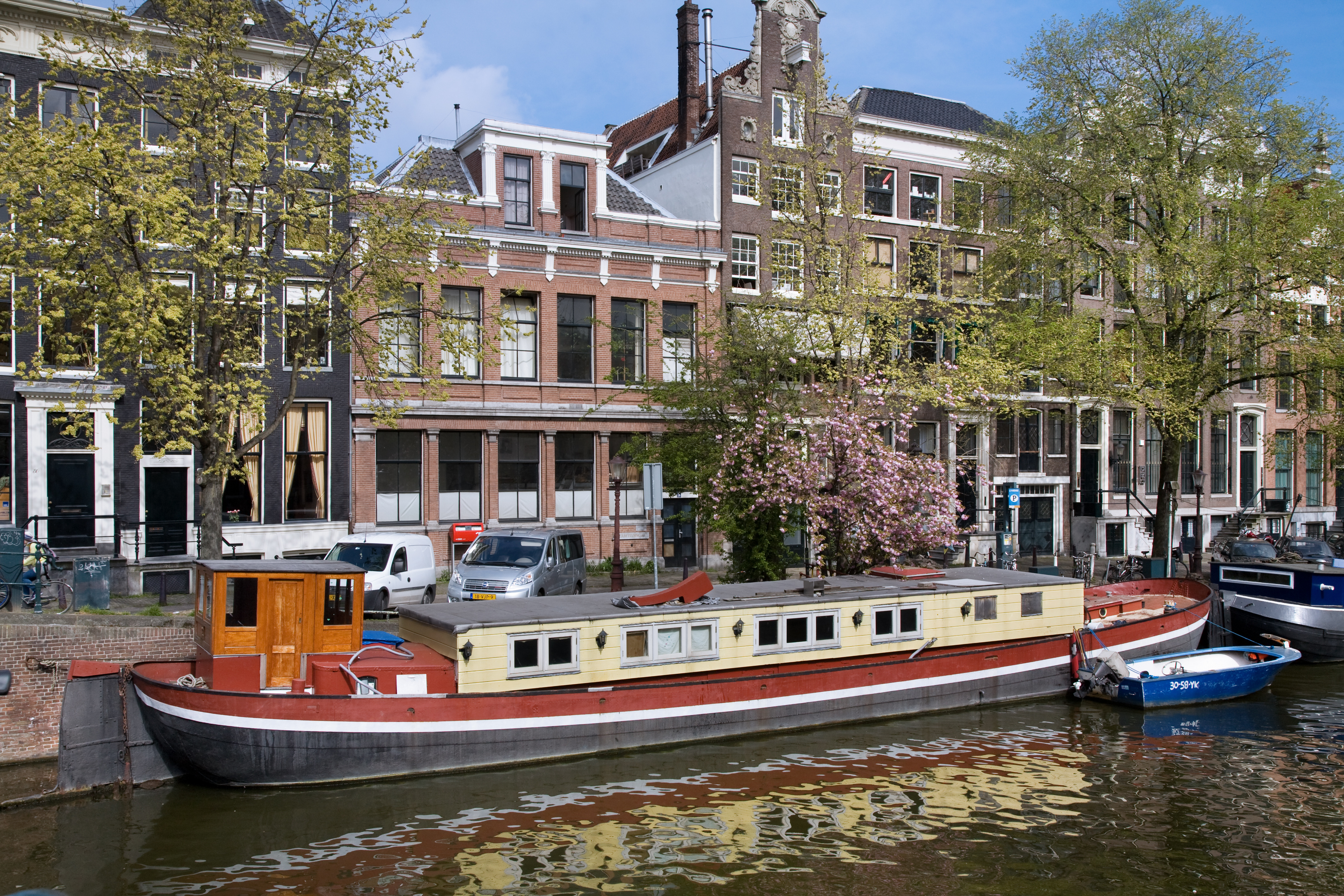 File:Amsterdam - Boathouse - 0626.jpg - Wikimedia Commons