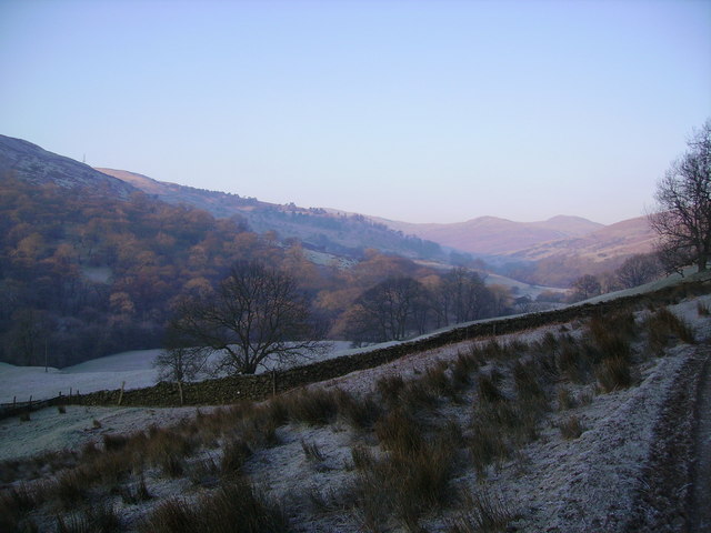 File:Borrowdale - geograph.org.uk - 692968.jpg