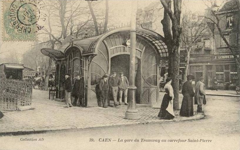 Caen_station_tram_artnouveau_2.jpg