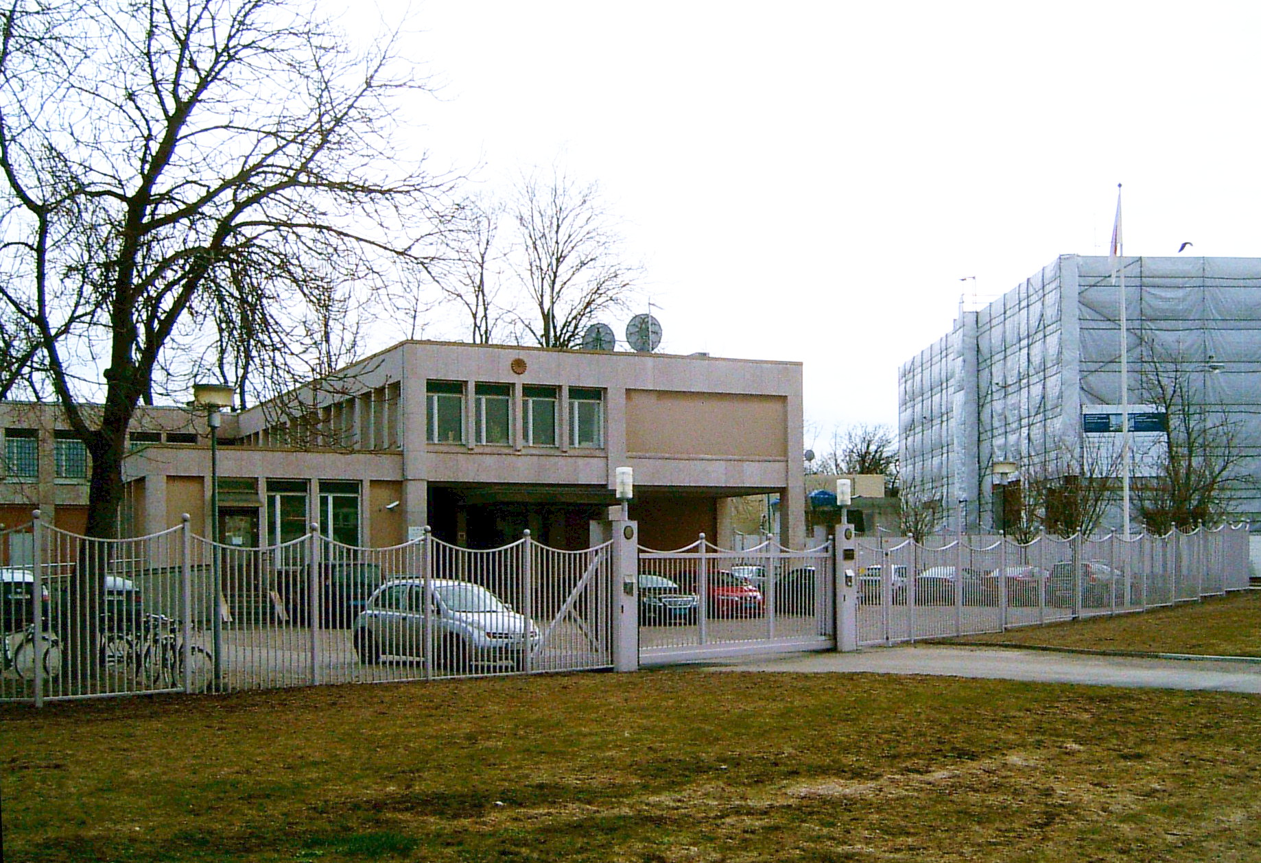 Japan Embassy. Embassy of Japan in Ottawa. Us Embassy in Japan. 1997 Japanese Embassy photo.