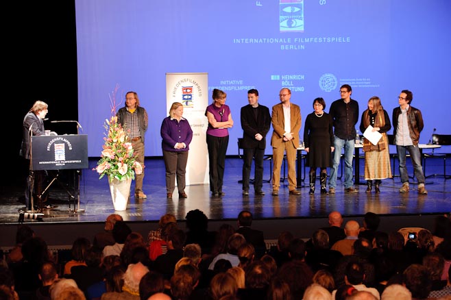 File:Flickr - boellstiftung - Die Jury des Friedensfilmpreises.jpg