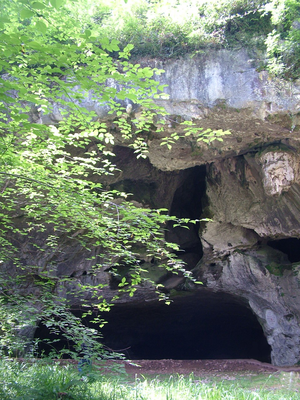 grottes pays basque