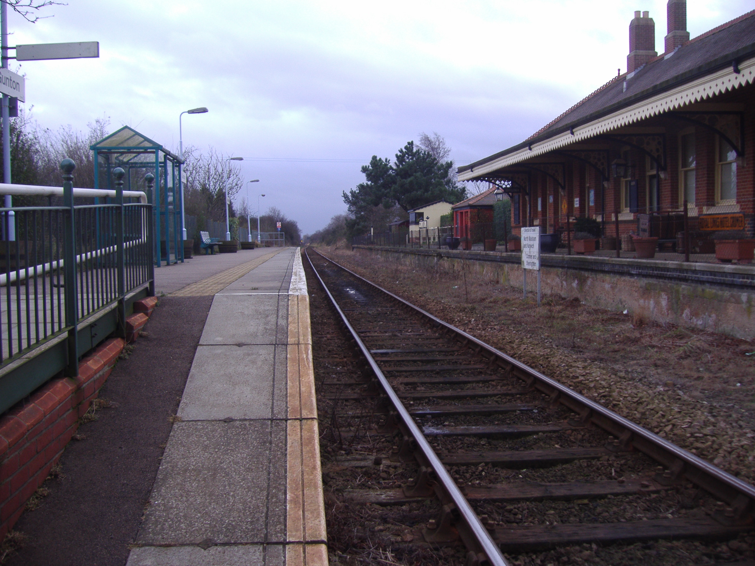 Gunton railway station