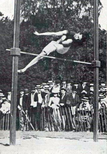 Irving Baxter, champion olympique de saut en hauteur en 1900 (1,90 m).