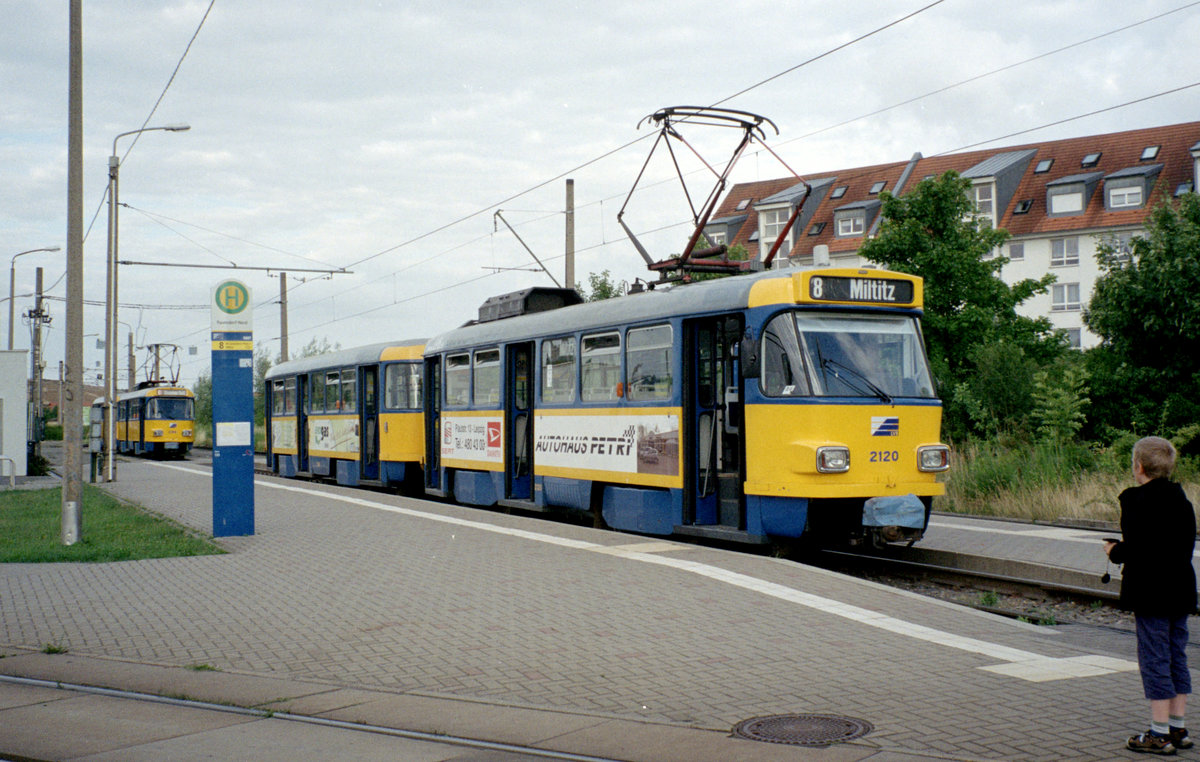 File:Leipzig-lvb-sl-8-tw-1034909.jpg - Wikimedia Commons.