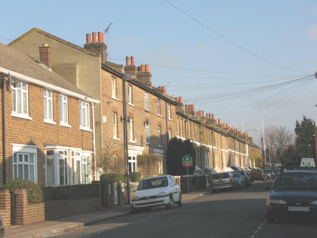 File:Lizban Street, Blackheath - geograph.org.uk - 634787.jpg