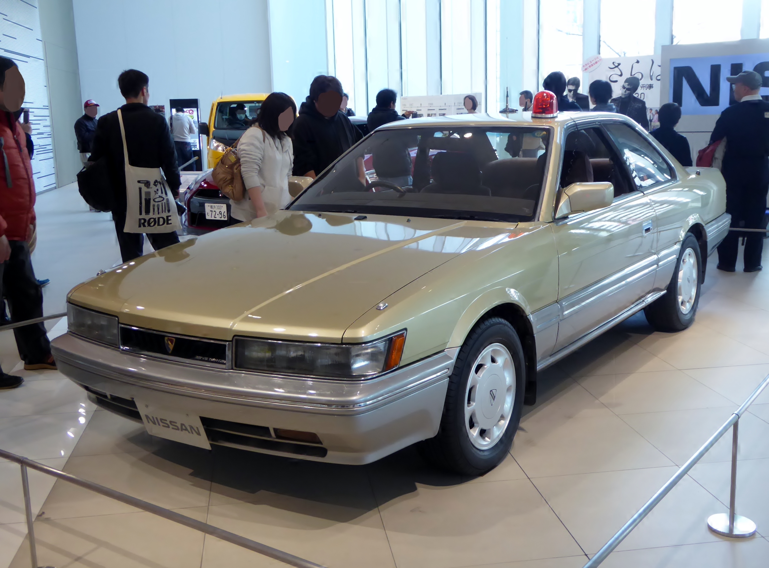 ファイル:Nissan LEOPARD ULTIMA MY1987 Ver.Saraba Abunai Deka (3).JPG - Wikipedia