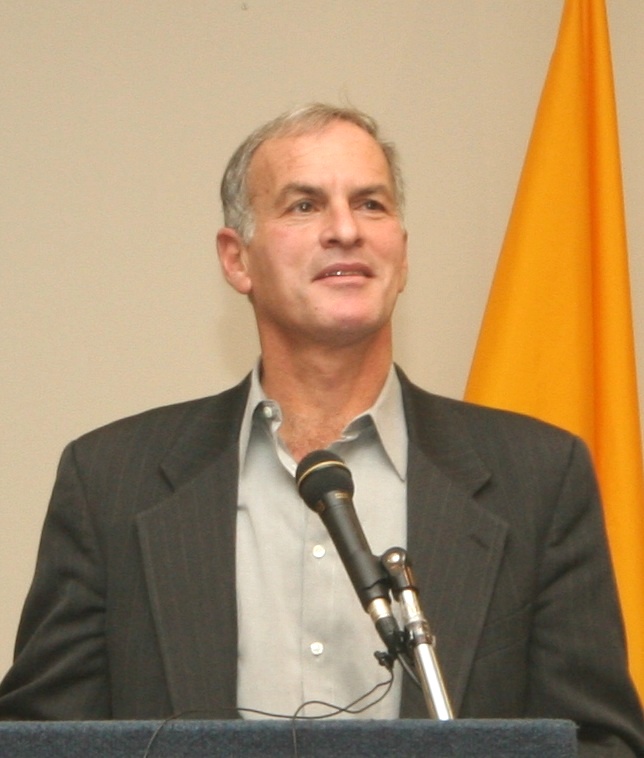 Finkelstein speaking at [[Suffolk University]] in 2005