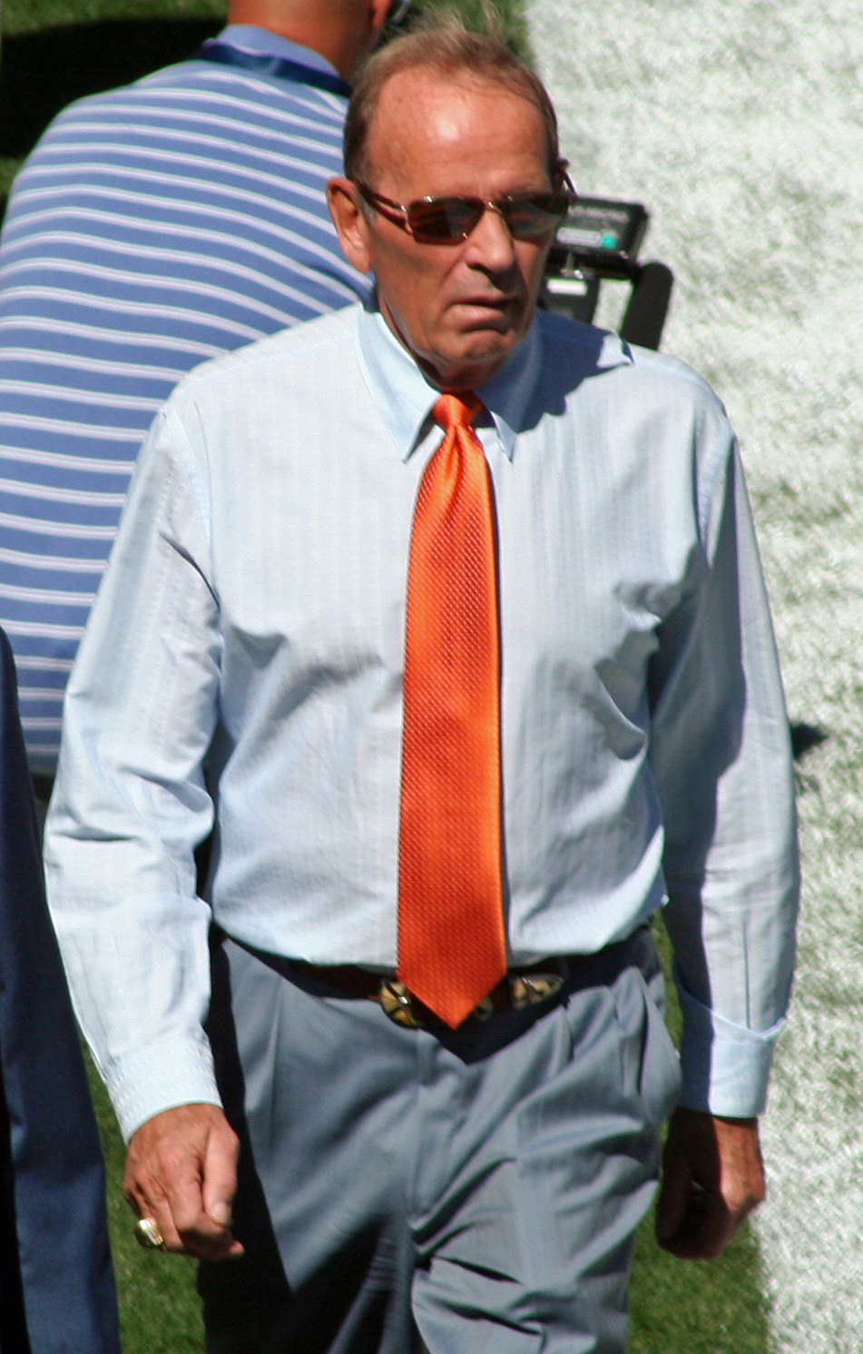 Denver Broncos owner Pat Bowlen sports one of his Super Bowl rings prior to  start of Broncos game with the New England Patriots at the AFC divisional  playoff game at Invesco Field