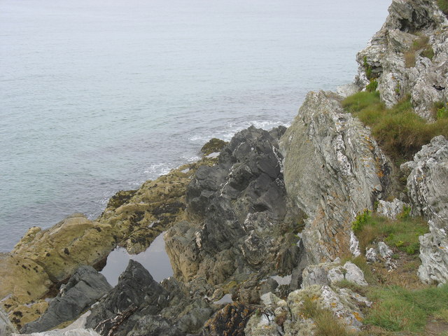 File:Rock pools near Ogof Iron - geograph.org.uk - 1441612.jpg