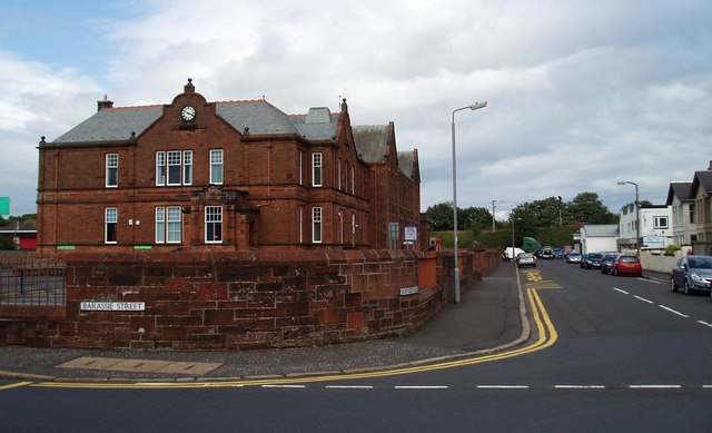 File:Troon Primary School - geograph.org.uk - 1424330.jpg