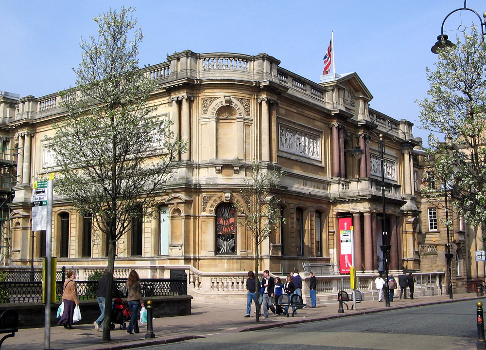 Wolverhampton Art Gallery By G-Man at English Wikipedia