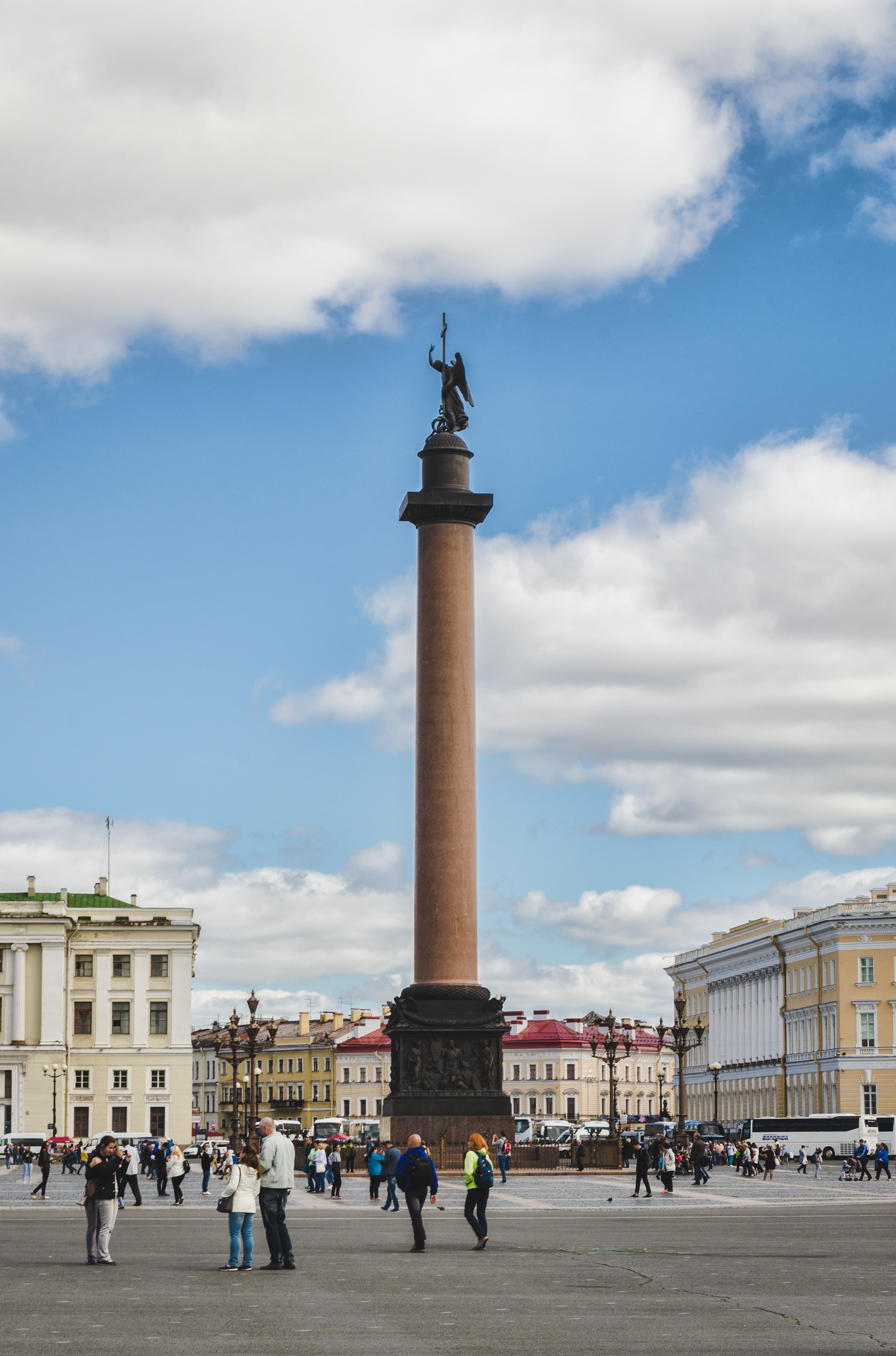 Александрийский столп в Санкт-Петербурге