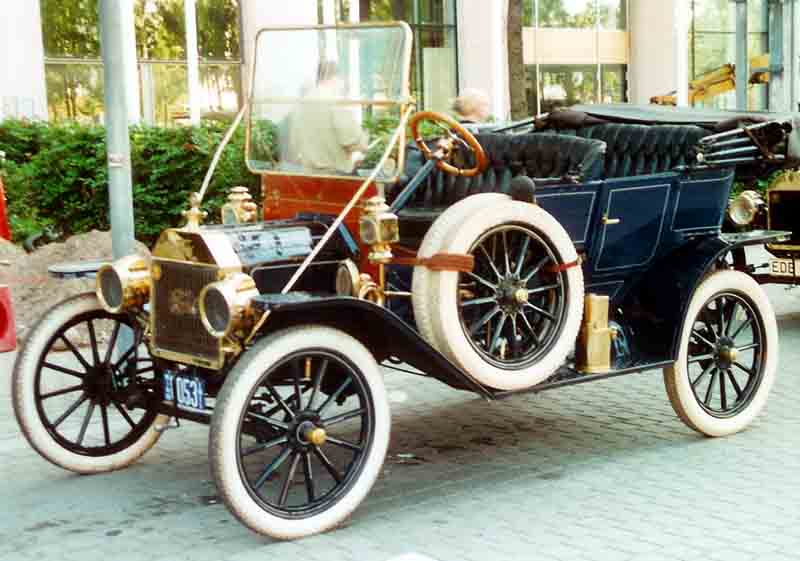 File:1911 Ford Model T Touring 2.jpg