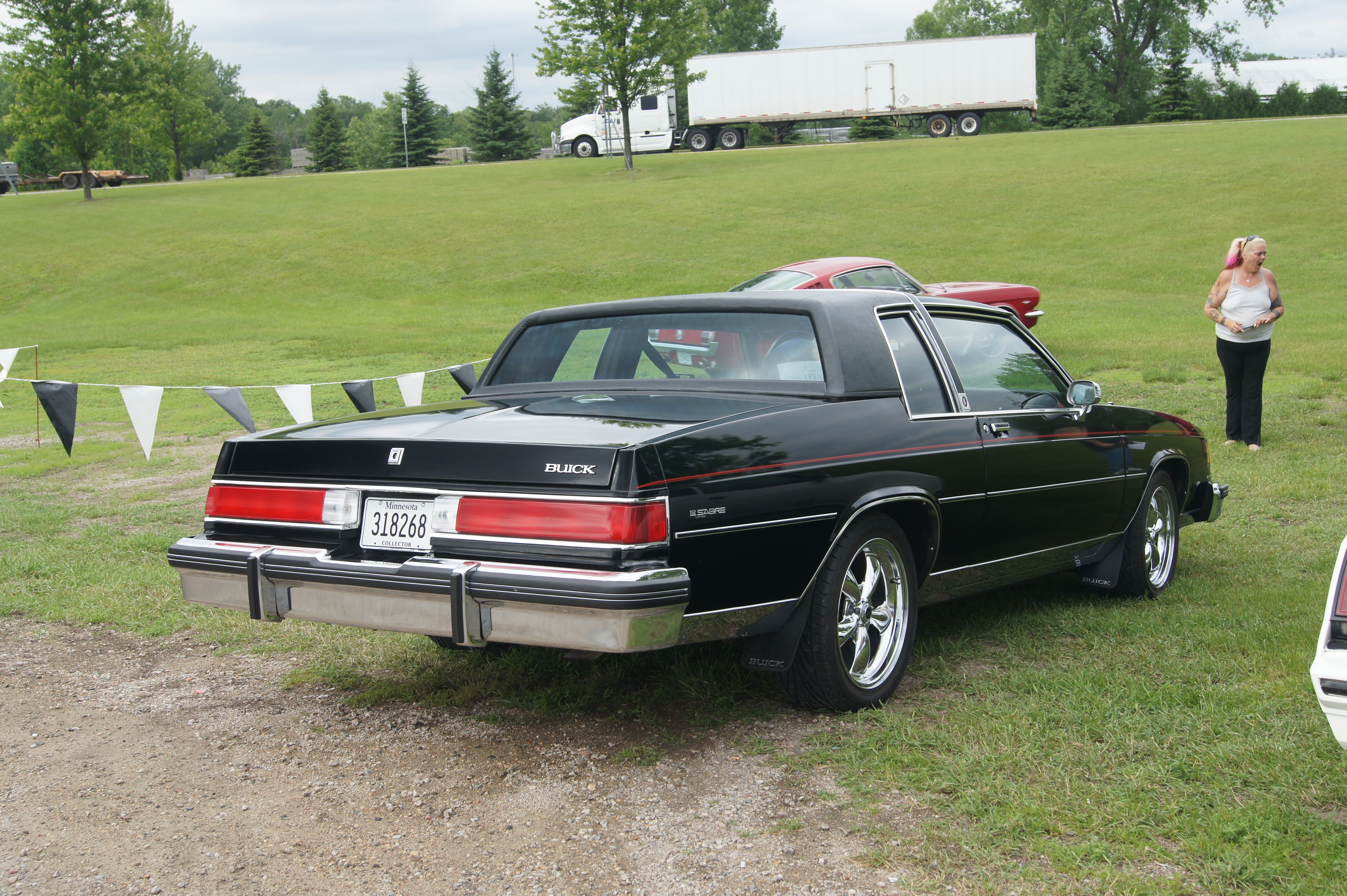 file 1985 buick lesabre limited 18312644783 jpg wikimedia commons https commons wikimedia org wiki file 1985 buick lesabre limited 18312644783 jpg