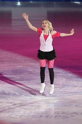 File:2010 World Figure Skating Championships Gala - 7606.jpg