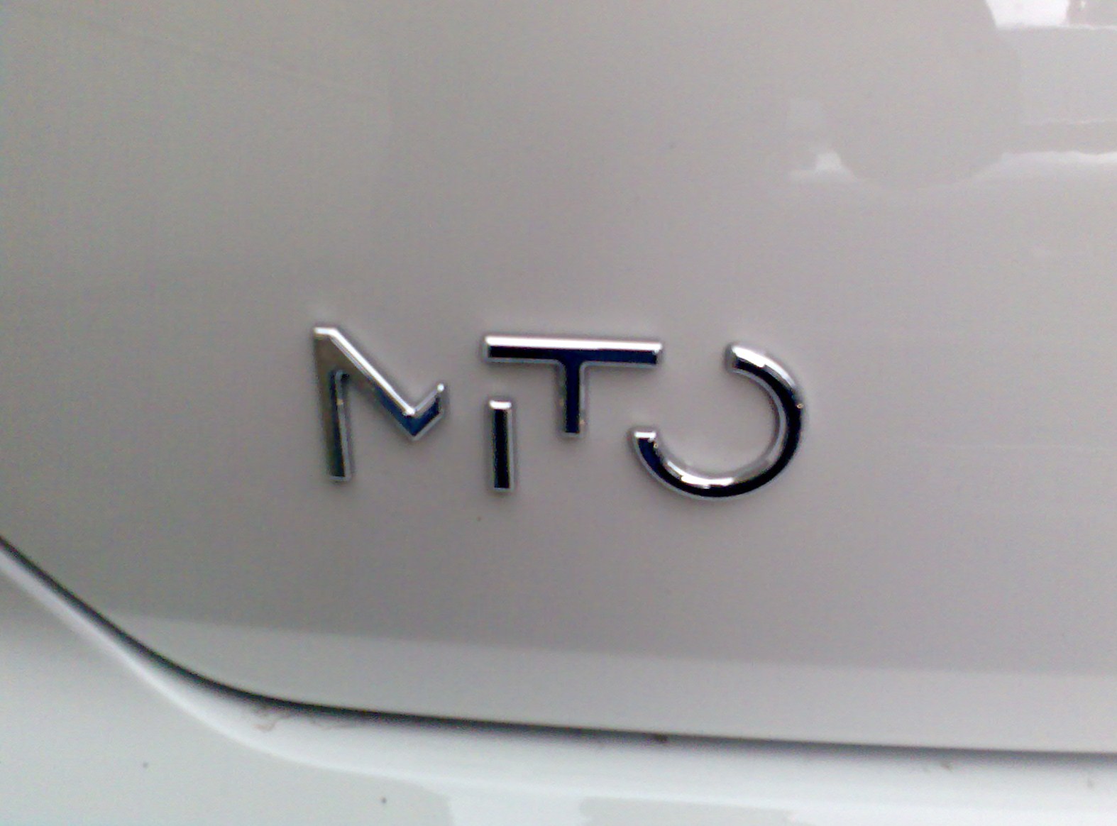 File:Alfa MiTo logo.jpg - Wikipedia