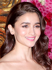 File:Alia Bhatt at Lux Golden Rose Awards 2018 (cropped).jpg