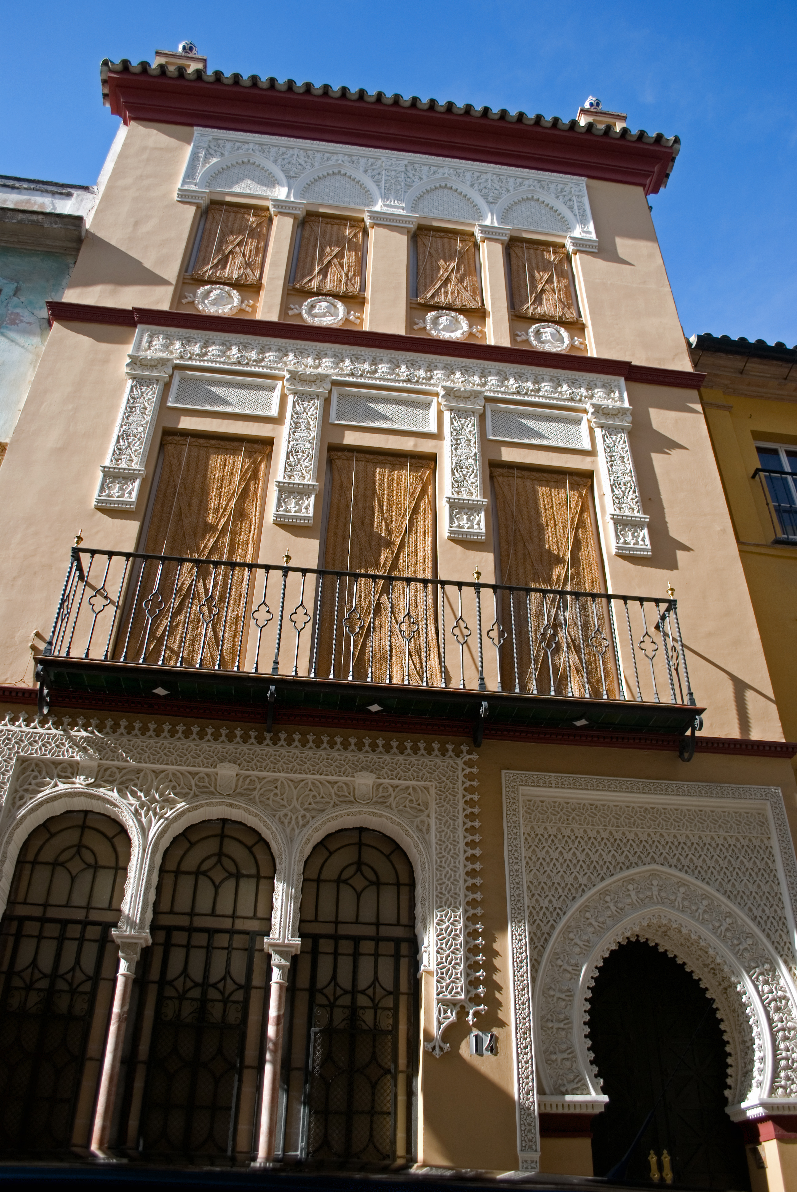 File:Casa el  - Wikimedia Commons