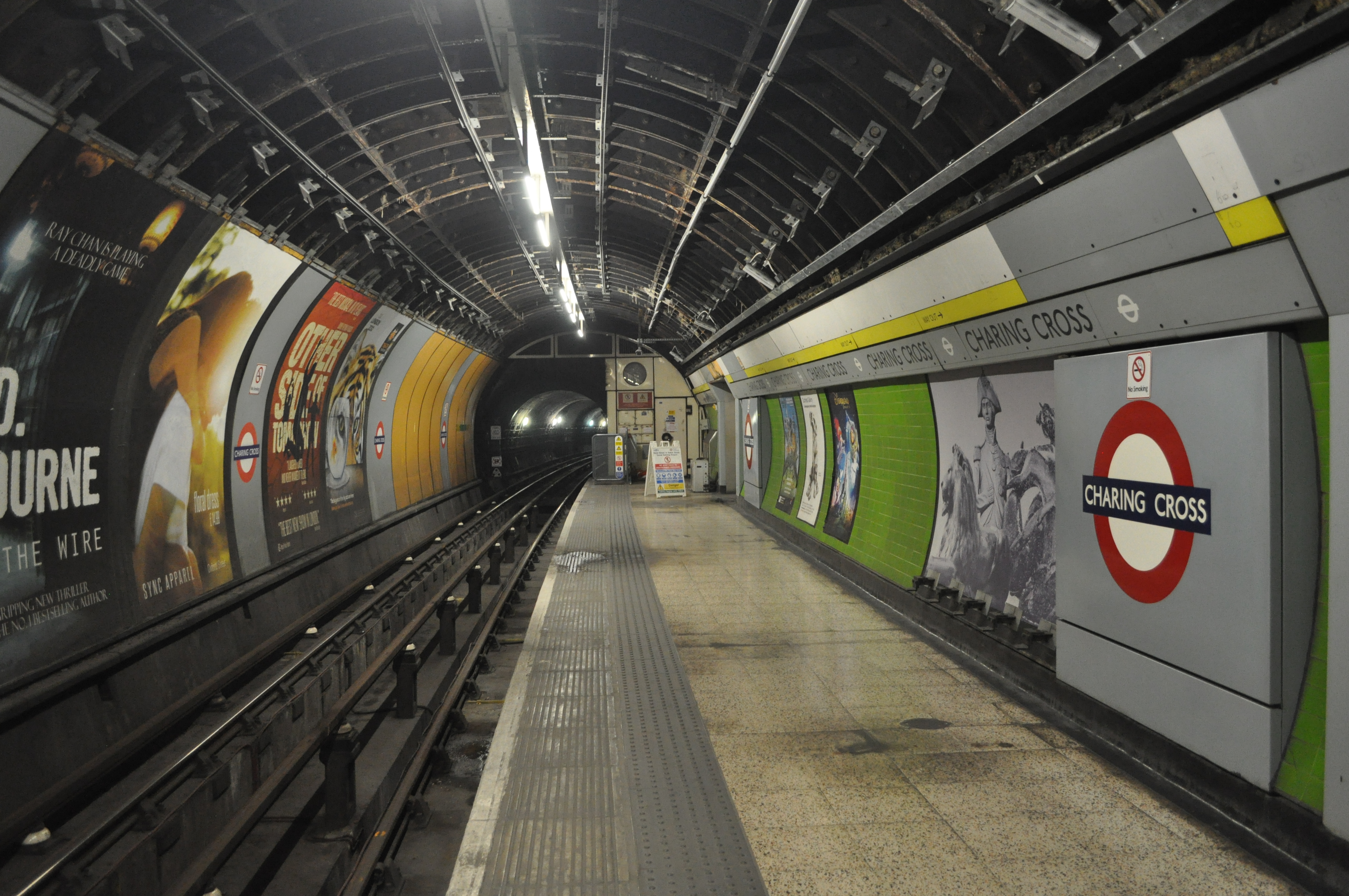 File Charing Cross station Jubilee line platform 05.jpg Wikipedia