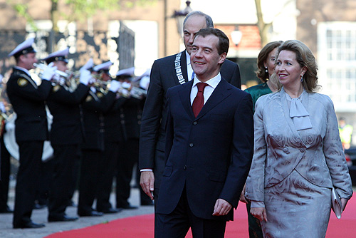 File:Dmitry Medvedev in the Netherlands 20 June 2009-2.jpg