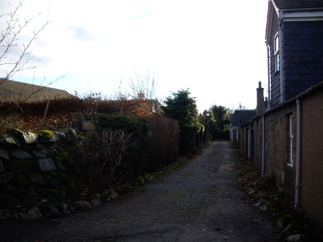 File:Grove Terrace, Torphins - geograph.org.uk - 1117113.jpg