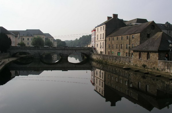 File:Haverfordwest - geograph.org.uk - 242733.jpg