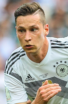 Julian Draxler 2018 (cropped)