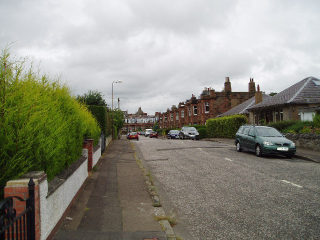 File:Juniper Green - geograph.org.uk - 31168.jpg