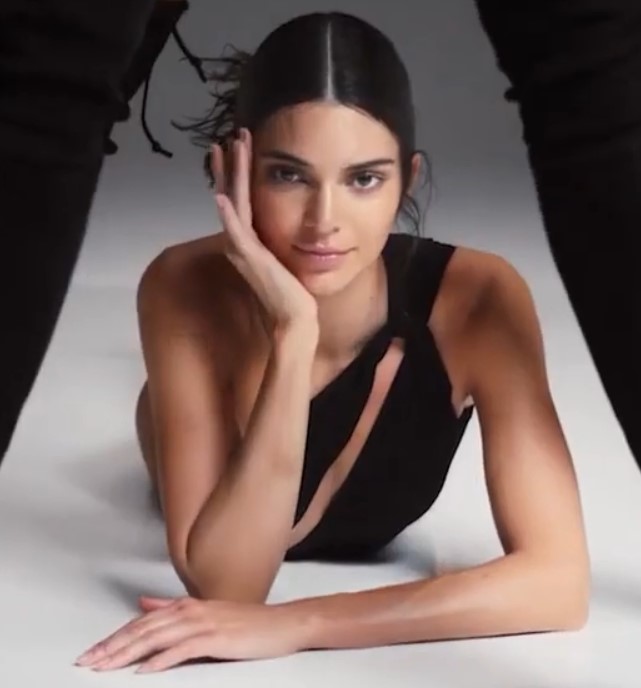 Kendall Jenner : A Kendall Jenner Beauty Brand Is Coming Wwd - See more of kendall jenner on facebook.