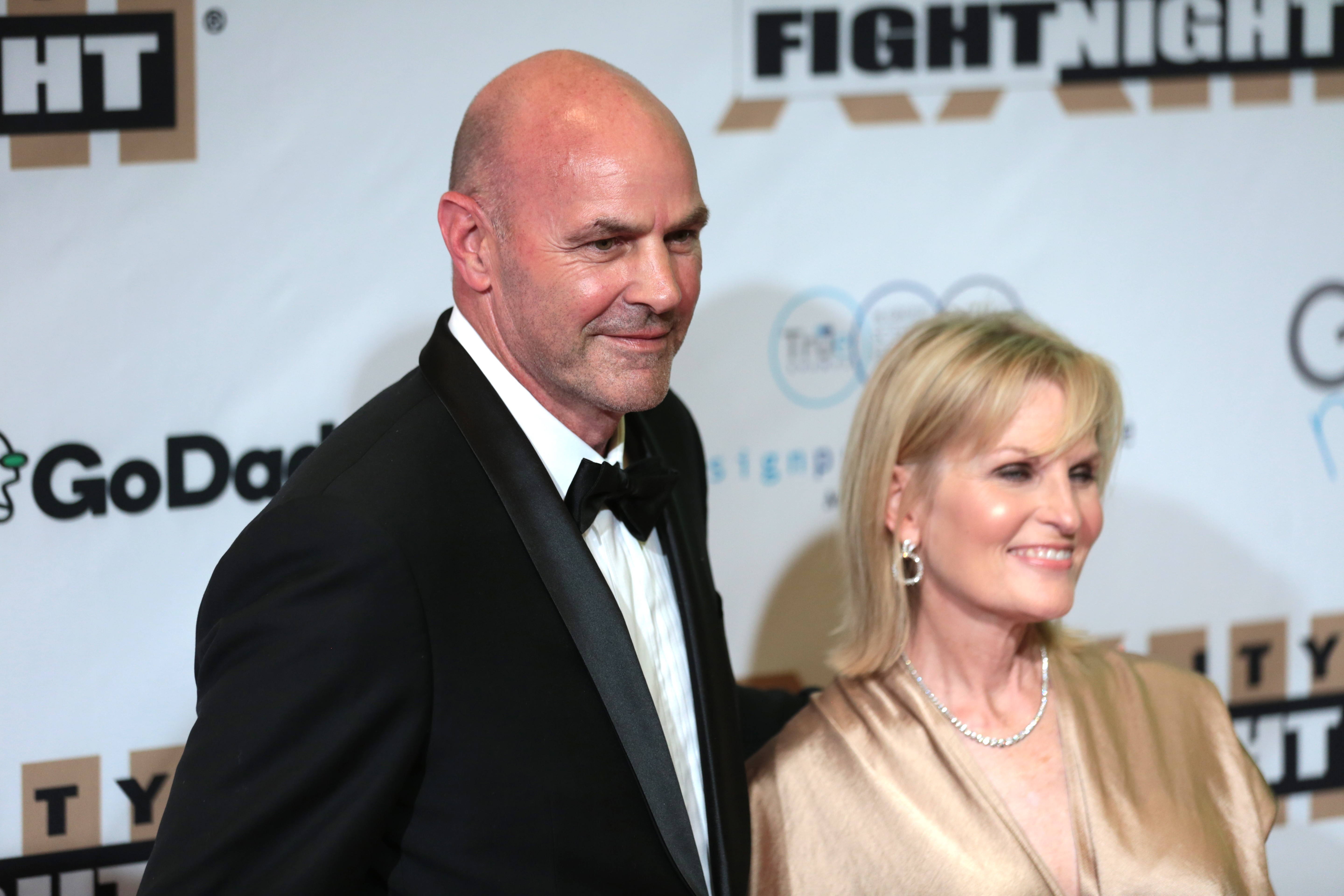 File:Kirk Gibson & JoAnn Sklarski Gibson (32712861403).jpg