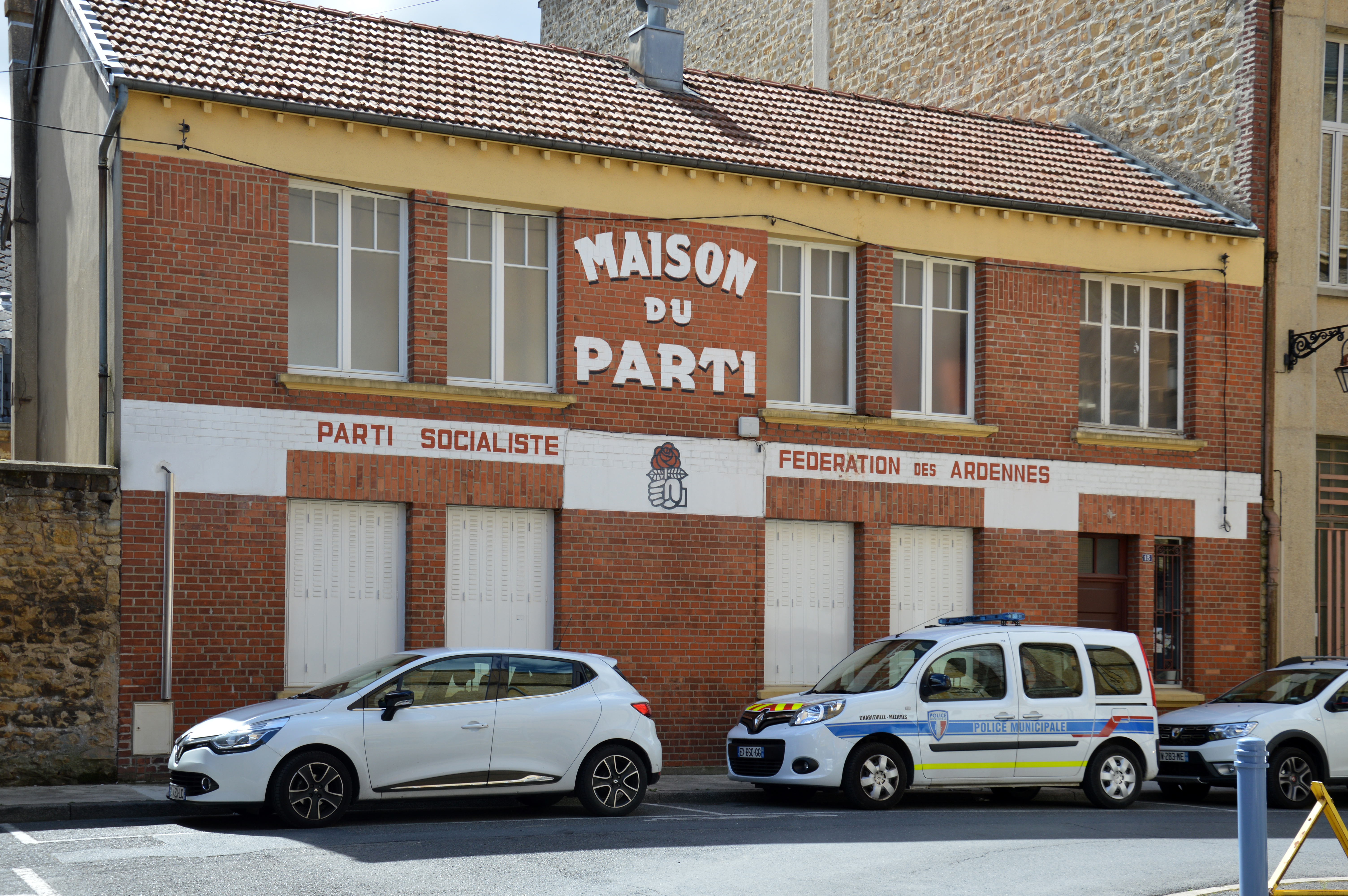 La maison du parti de la fédération des Ardennes à [[Charleville-Mézières