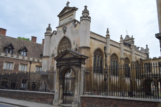 File:Peterhouse Chapel - geograph.org.uk - 5649699.jpg