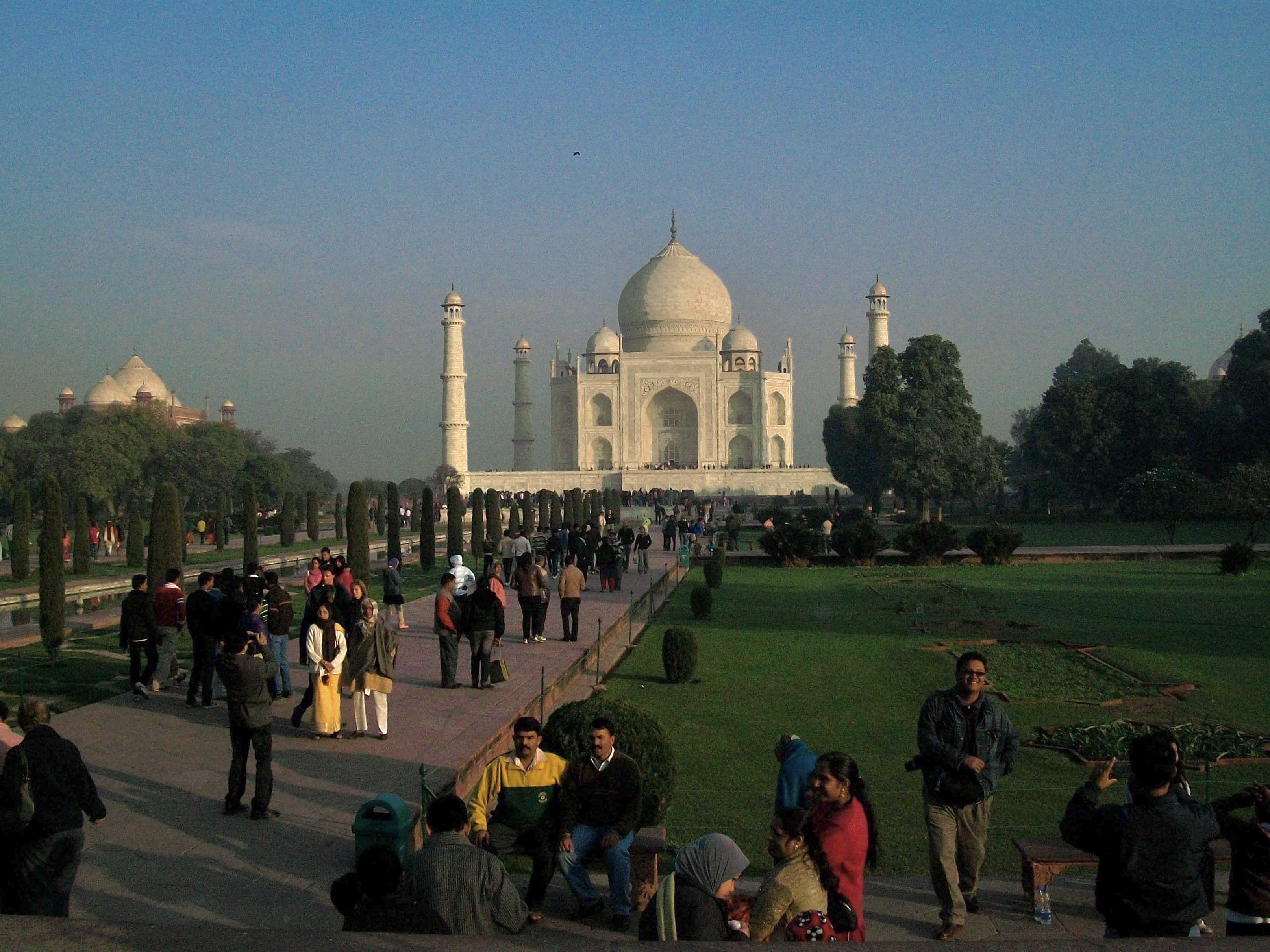 En que ciudad se encuentra el taj mahal