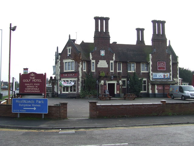 File:The Golf Hotel - geograph.org.uk - 1139302.jpg