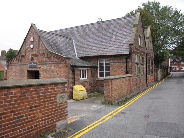 File:The Stephen Gladstone Hall, Church Lane, Hawarden - geograph.org.uk - 1476882.jpg