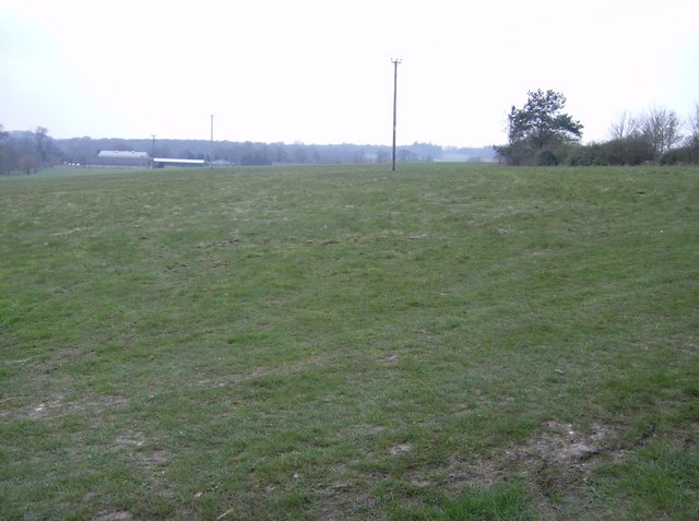 File:Towards Dummer Grange Farm - geograph.org.uk - 376394.jpg