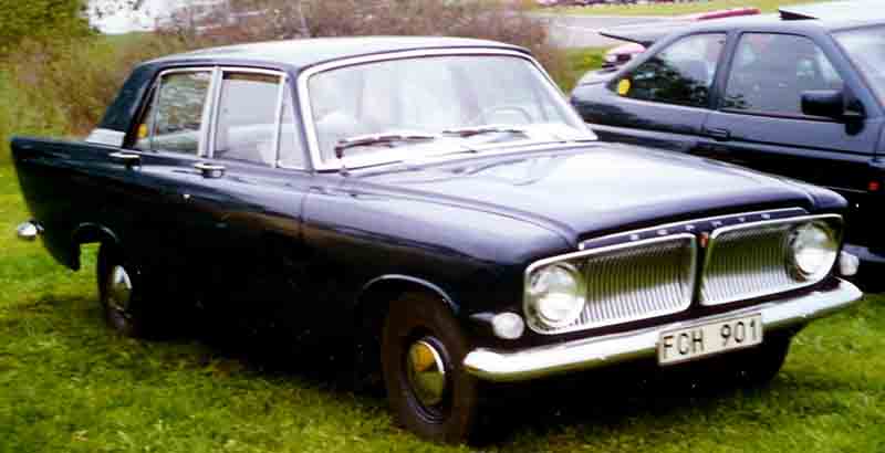 1964_Ford_Zephyr_Six_MK_III_Saloon_FCH901.jpg