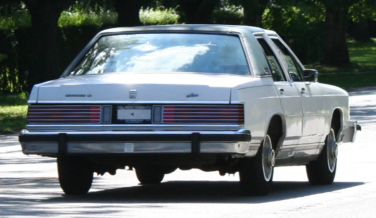 File:1983-1987 Grand Marquis rear.jpg