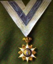 File:7. Cruz de Capellán Real from Real Casa y Patrimonio de la Corona de España - Insignias palatinas (cropped).jpg