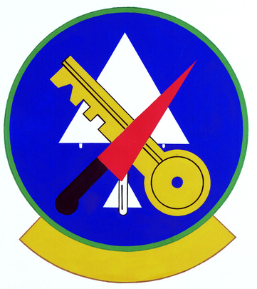 File:831 Services Sq emblem.png